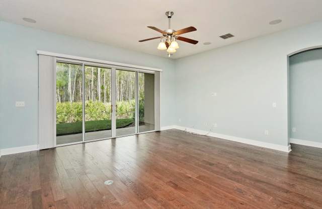 335 MAJESTIC EAGLE DR Gallery 4