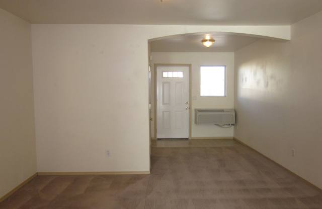 Cedar Creek Village 1 Bedroom 1 Bath Condo Gallery 2