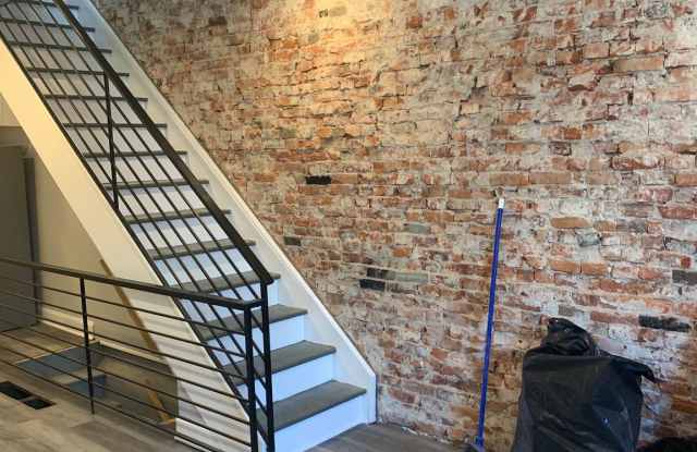 2035 EMILY STREET Gallery 3