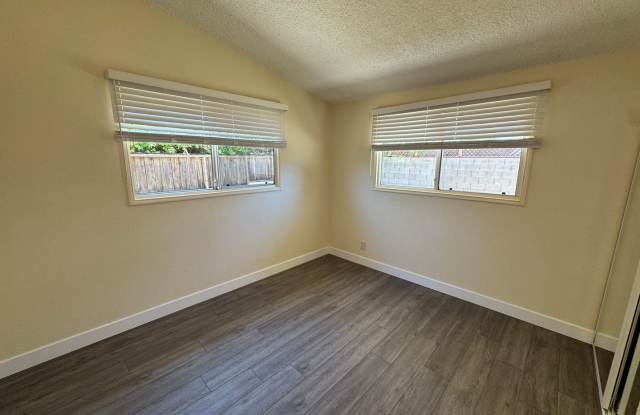 Inviting Simi Valley Home with Thoughtful Updates Gallery 3