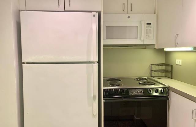 2453 P St NW Unit 1/2 Gallery 4
