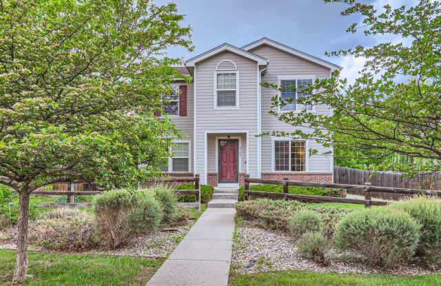 Beautiful 4 Bedroom, 2 Bath Home with Serene Outdoor Space in Provincetowne! Gallery 3