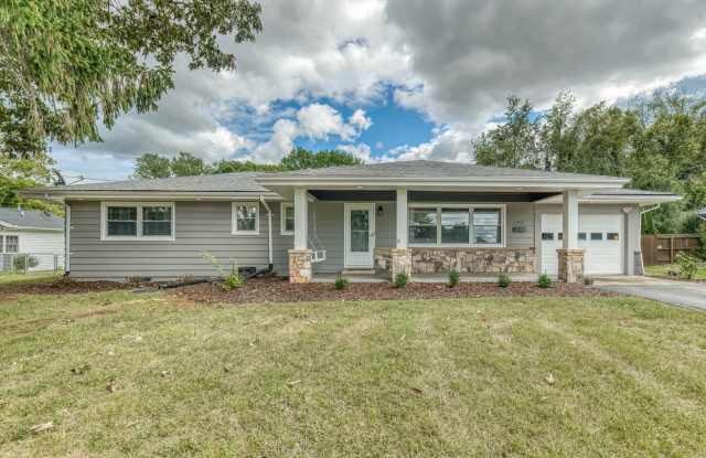 1307 Lynnwood Drive Gallery 1