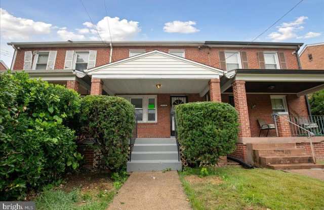 1934 U Place SE photos photos 1934 U Place SE photos photos