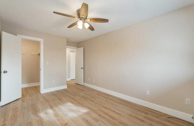 2169 Kietzke Ln photos photos