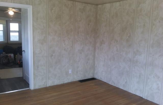 3525 Buchanan Way Gallery 3