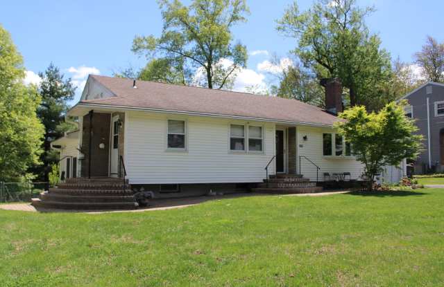 153 Brookside Road photos photos