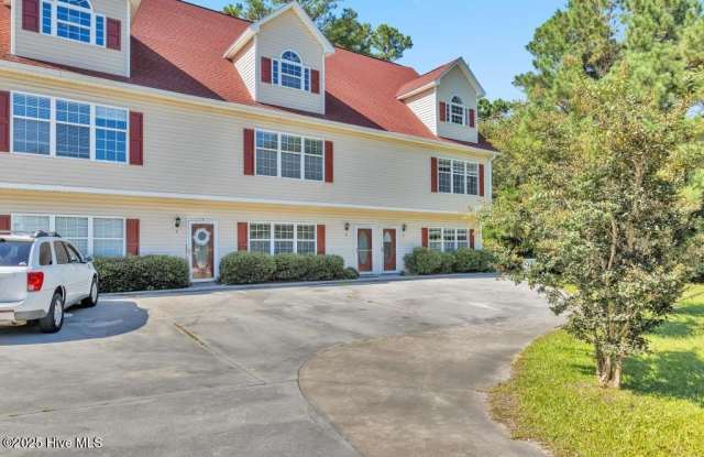 101 Ole Field Circle unit: D - 101 Ole Field Circle, Carteret County, NC 28570