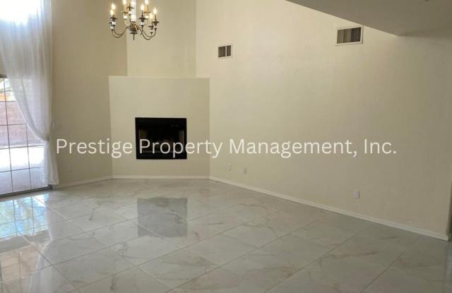Quick! Come Check Out This East Side Gem! Gallery 3