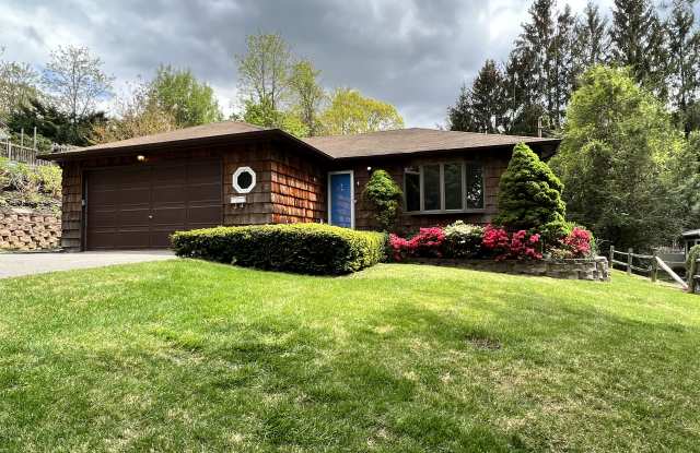 1 Agnes Street - 1 Agnes Street, Oyster Bay, NY 11771