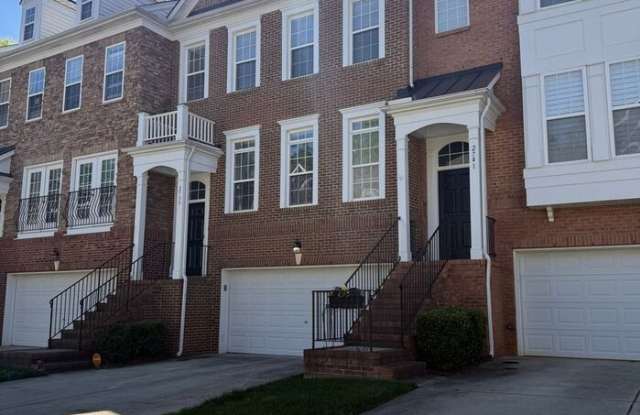 2739 Laurel Cherry Street photos photos