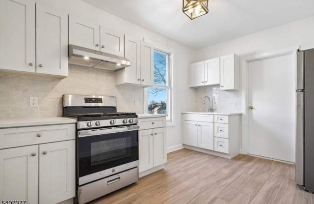 60 Union Ave photos photos