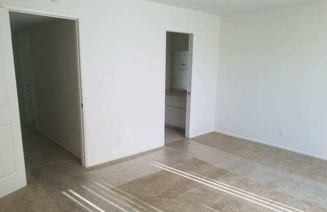 16701 Blanton Lane #3 Gallery 2
