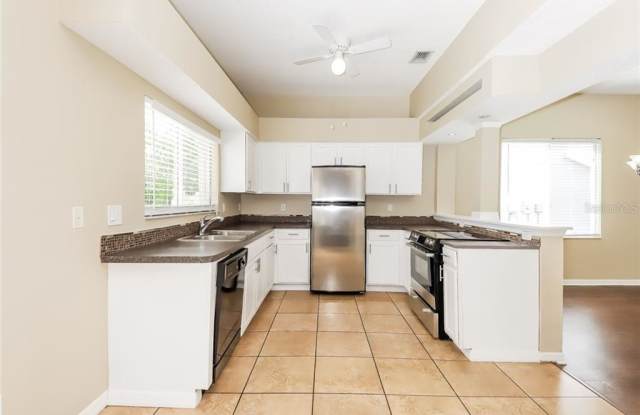 12832 LONGCREST DRIVE Gallery 4