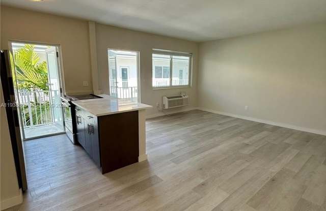 1525 Michigan Ave photos photos 1525 Michigan Ave photos photos