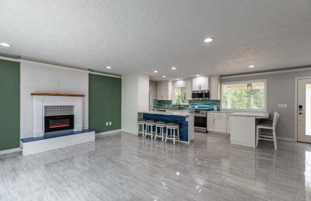 29889 Riverview Drive Gallery 4
