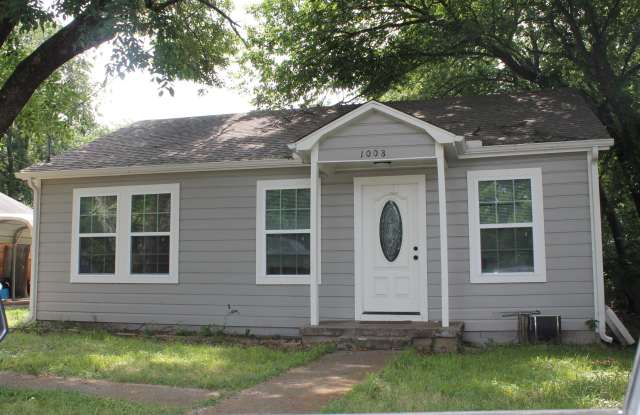 1008 Peak St. - 1008 Peak Street, Denton, TX 76201