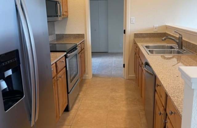 Price Reduced!!!! 3 Bedroom Incredible Space in Sedona - Contact Property Pros 928-634-7710 Gallery 4