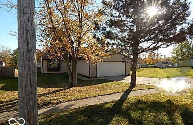 561 Boonesboro Road photos photos