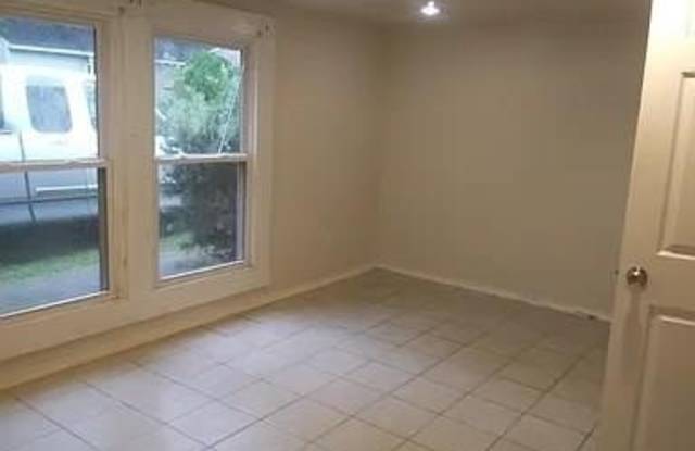 237 ST GEORGE Avenue Gallery 4