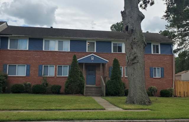 Absolutely Adorable two bedroom is move in ready! photos photos