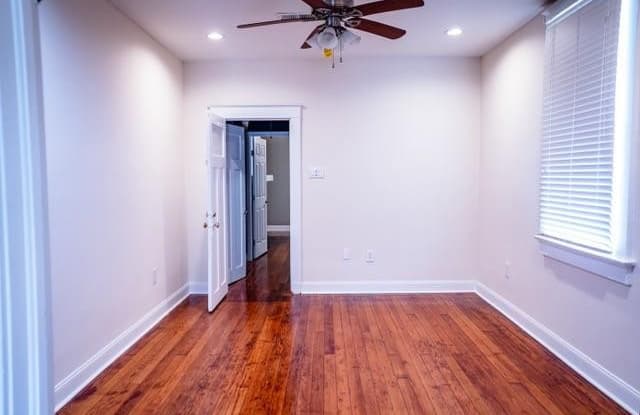 8323 JEANNETTE Street Gallery 3