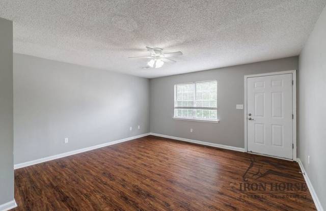 2165 S Milledge Avenue Gallery 2