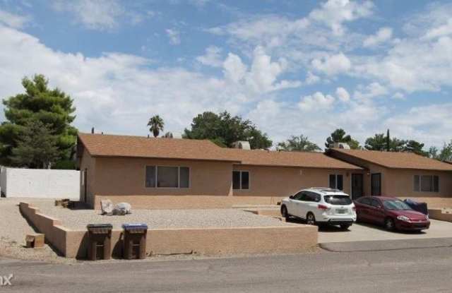 923 Linda Vista Dr 921 - 923 Linda Vista Dr, Globe, AZ 85501