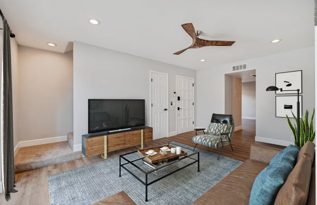 4925 N 73rd St - 4925 North 73rd Street, Scottsdale, AZ 85251
