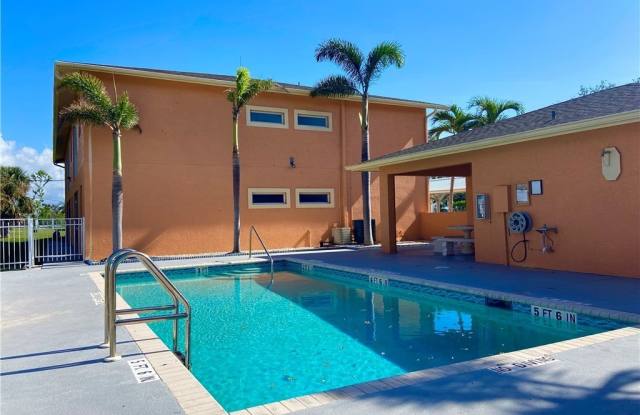 1117 SW 48th Terrace unit: 4 - 1117 Southwest 48th Terrace, Cape Coral, FL 33914