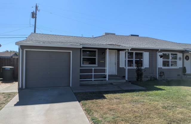 5302 Thurman Way photos photos