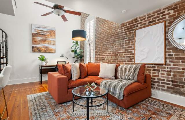 The King's Quarters- 377 King Street, Unit 206 photos photos