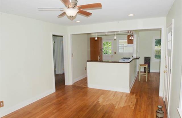 4002 E Johnson Circle Gallery 3