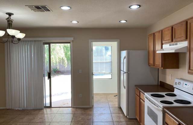 3775 E. Jasper Dr. Gallery 3