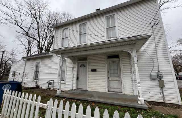 17 N. Philadelphia St. 2 Bedroom Available Today! First Month Free!!!! photos photos