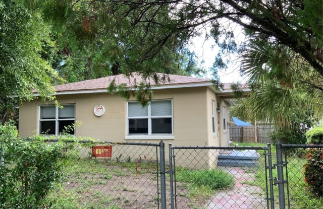 1253 8TH AVENUE S - 1253 8th Avenue South, St. Petersburg, FL 33705