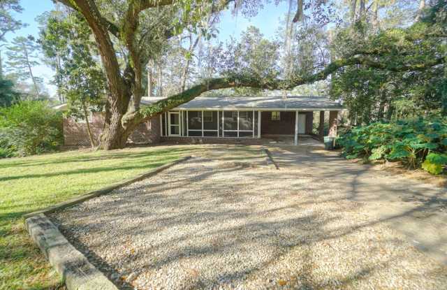 Cozy 3/2 Single Family Home photos photos