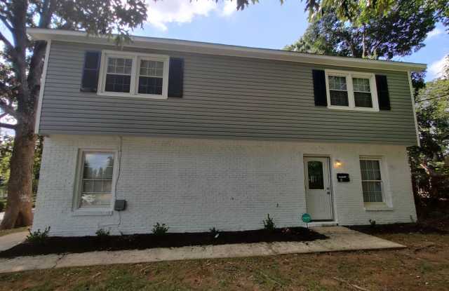 2 Bedroom Near Downtown Charlotte photos photos