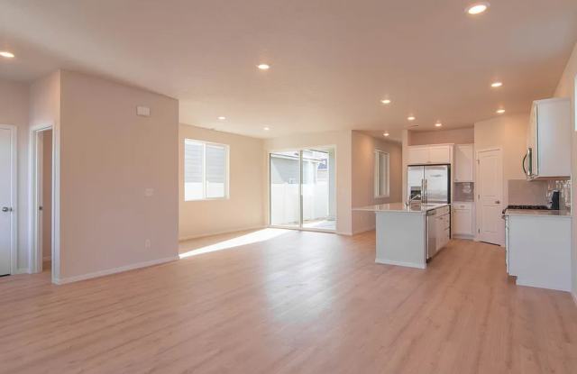 Liberty Lake 4 Bed 2.5 Bath home just 4 years old in an amazing neighborhood photos photos