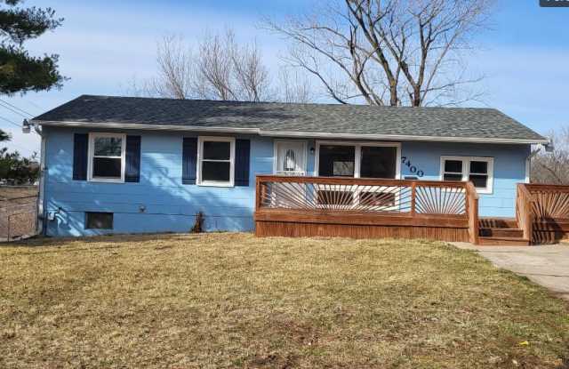 7400 E 51st Ter photos photos