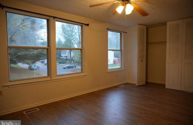 9591 QUARRY BRIDGE COURT Gallery 4