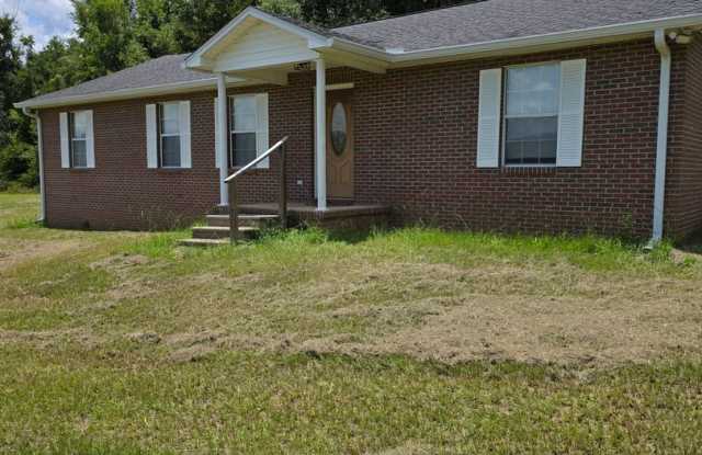 Escape to the Quiet countryside in Madison, FL! - 2459 Northwest Little Cat Road, Madison County, FL 32340