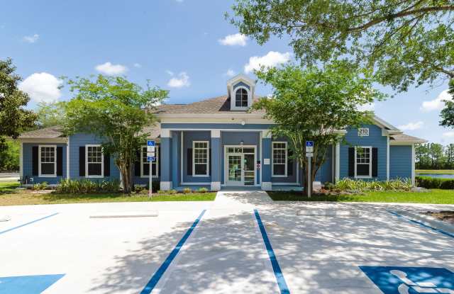 Oaks at St. John - Affordable Housing Gallery 3