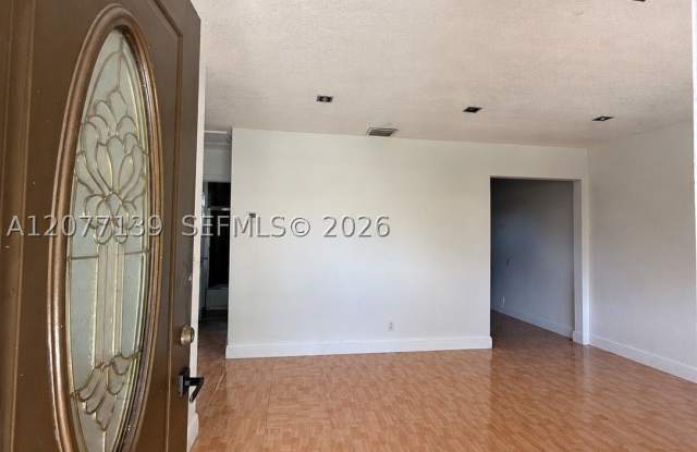 401 SW 4th terrace Gallery 2
