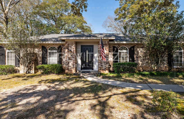 Immaculate 3BR / 2BA Home in Carriage Hills photos photos