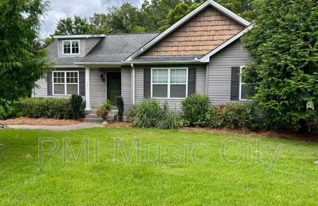 225 Hickory Dr photos photos
