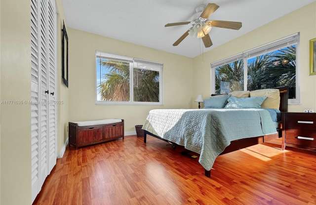 7920 Camino Real - 7920 Camino Real, Glenvar Heights, FL 33143