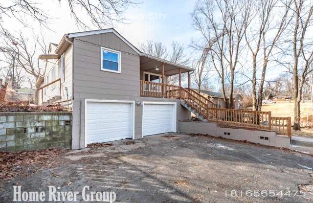 1017 E Smith Ave - 1017 E Smith Ave, Independence, MO 64050