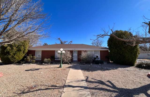 Fully furnished property with several lease options! Can be leased unfurnished. photos photos