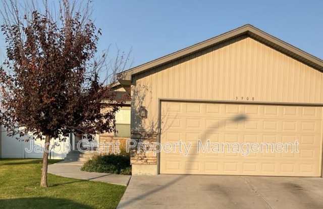 3908 Brighton Circle photos photos